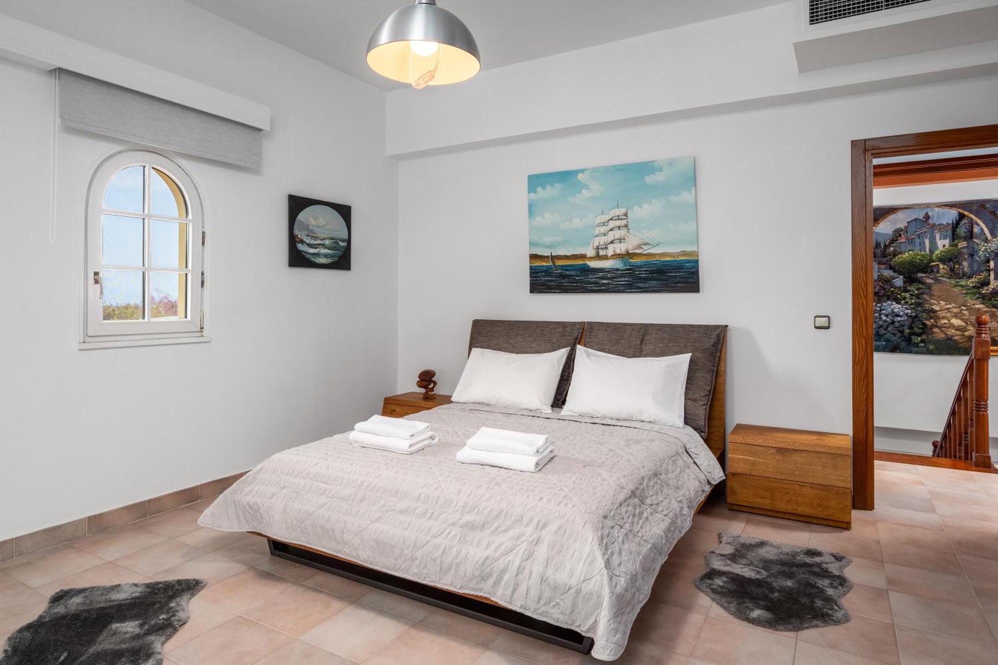 Diamanti Prime Location Rhodes City